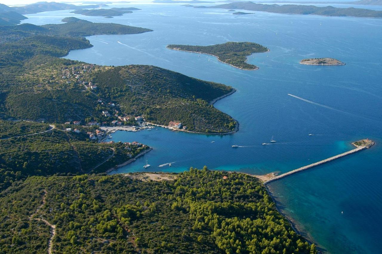 Apartments And Rooms By The Sea Zaglav, Dugi Otok - 8170 Sali Dış mekan fotoğraf